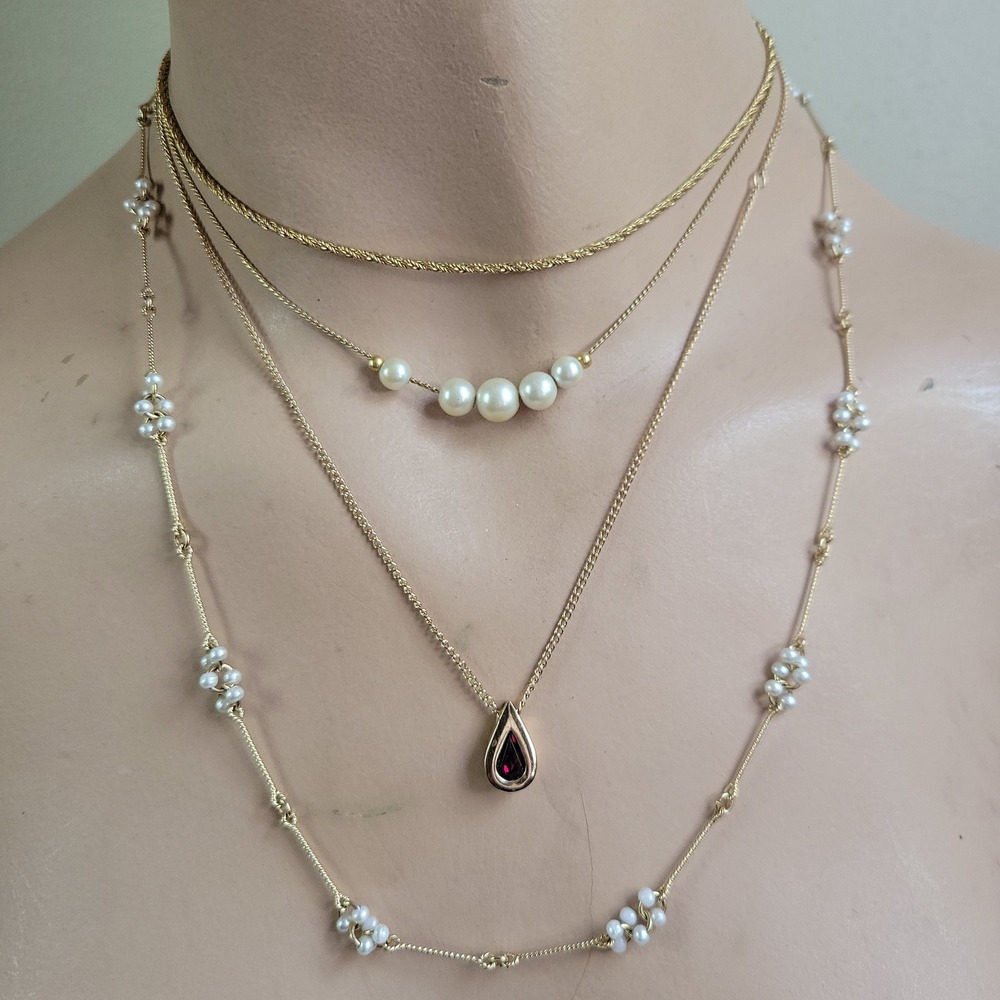 Avon Vintage Gold Tone Faux Pearl Layering Necklace Set 4pc Multi Size Coquette